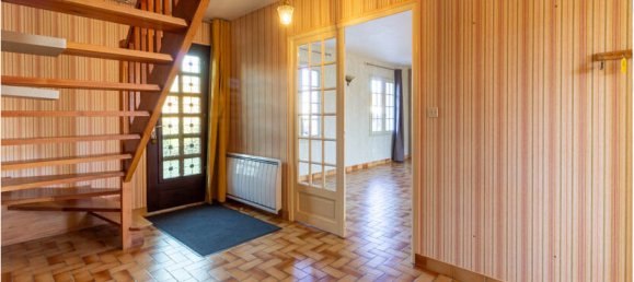 5 Schlafzimmer Haus in Romorantin-Lanthenay, France, Nr. 323940 11