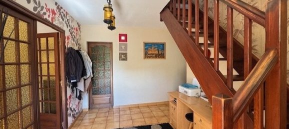 Casa de 4 dormitorios en Cestas, France No. 361847 3