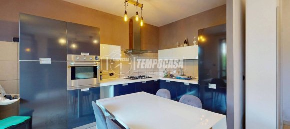 2 bedrooms Apartment in Pocapaglia, Italy No. 368730 4