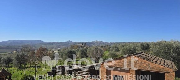 8 rooms House in Montepulciano, Italy No. 39313 19