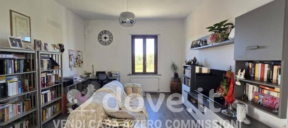 8 rooms House in Montepulciano, Italy No. 39313 24