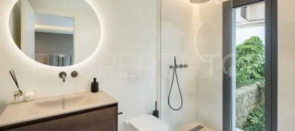 5 bedrooms Villa in Marbella, Spain No. 136376 16