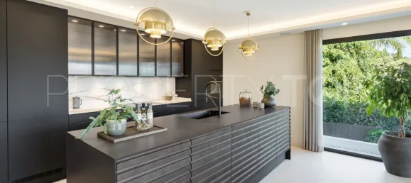 5 bedrooms Villa in Marbella, Spain No. 136376 5