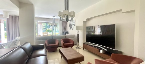 6 Schlafzimmer Doppelhaus in Marbella, Spain, Nr. 41204 4