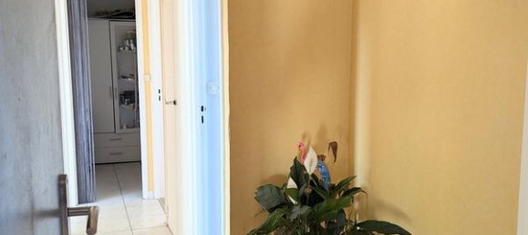 Apartamento de 2 dormitorios en Villeneuve-d'Ascq, France No. 156969 7