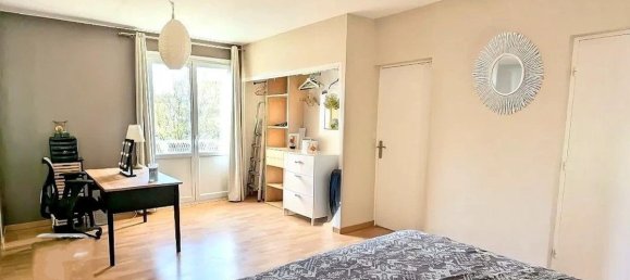 Apartamento de 2 dormitorios en Villeneuve-d'Ascq, France No. 156969 2