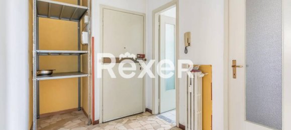 Квартира с 3 комнатами в Корбетта, Италия № 380884 7