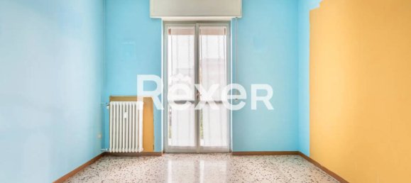 Квартира с 3 комнатами в Корбетта, Италия № 380884 11