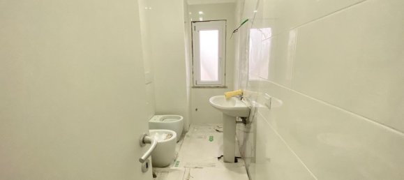 Квартира с 3 комнатами в Гуидония Монтечельо, Италия № 205195 24