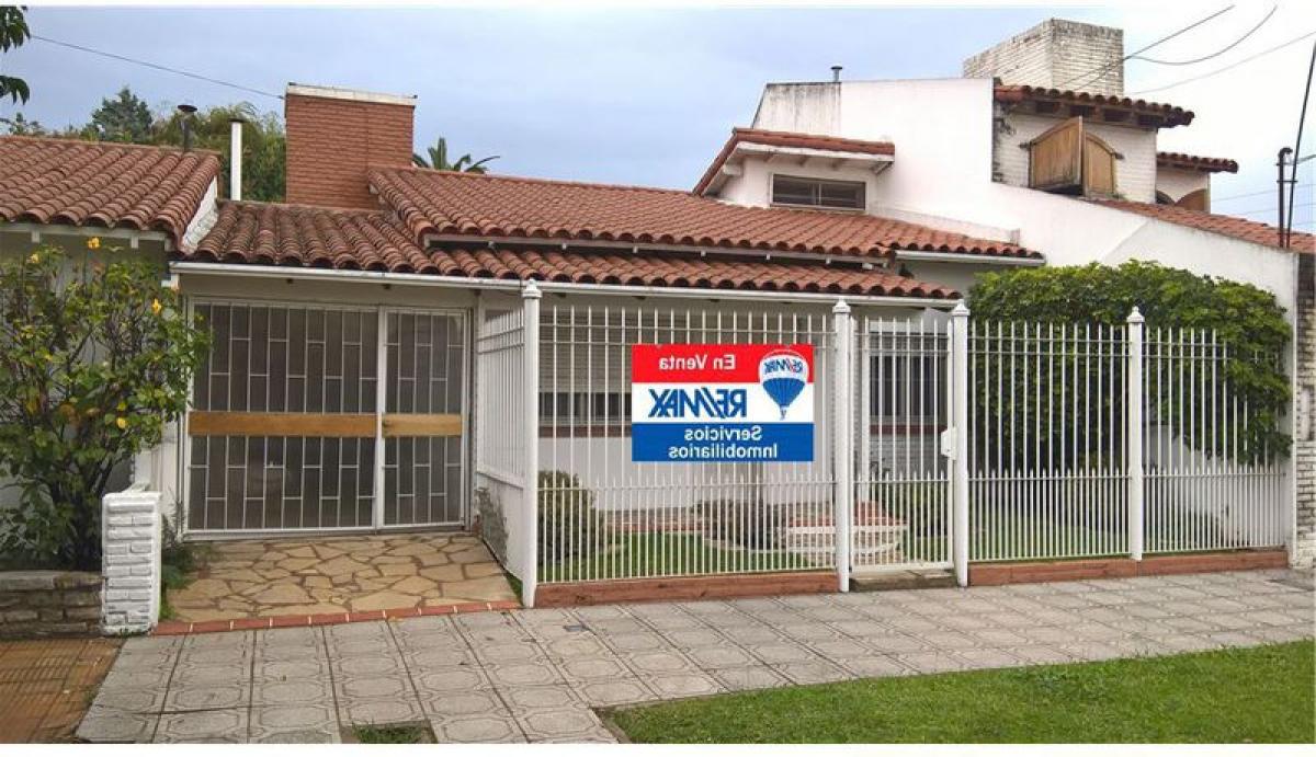 3 bedrooms House in Lomas de Zamora, Argentina No. 54899