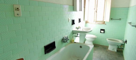 Дом с 6 комнатами в Фояно делла Кьяна, Италия № 215032 10