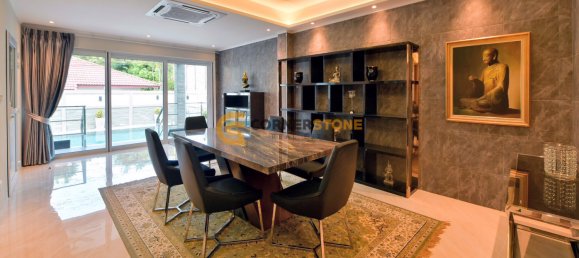 Haus in Pattaya, Thailand 485m², Nr. 62836 9