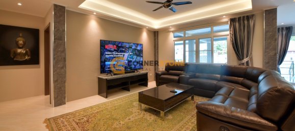 Haus in Pattaya, Thailand 485m², Nr. 62836 10