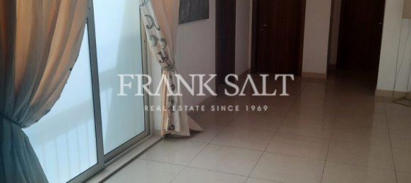 3 bedrooms Apartment in Gzira, Malta No. 8895 16