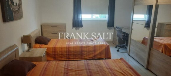 3 bedrooms Apartment in Gzira, Malta No. 8895 22