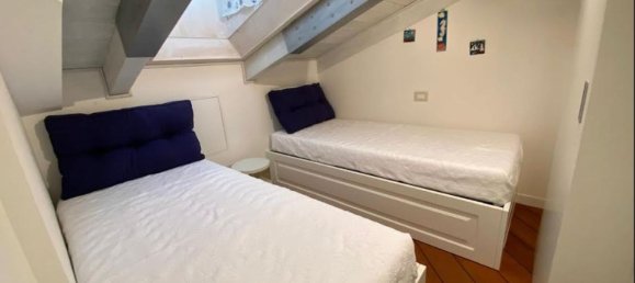 Дуплекс с 3 комнатами в Варацце, Италия № 217136 20