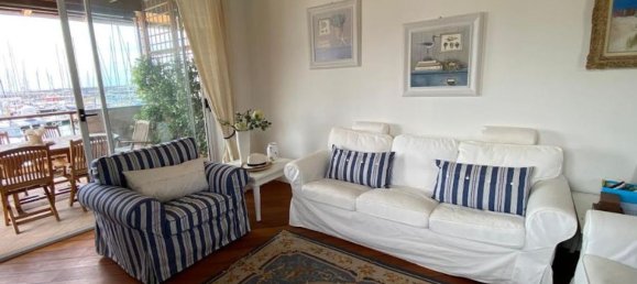 Дуплекс с 3 комнатами в Варацце, Италия № 217136 13