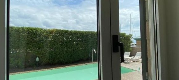 Дуплекс с 3 комнатами в Варацце, Италия № 217136 25