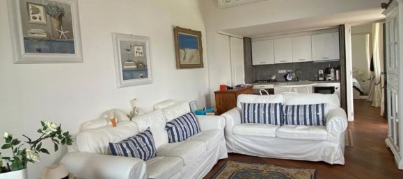 Дуплекс с 3 комнатами в Варацце, Италия № 217136 10