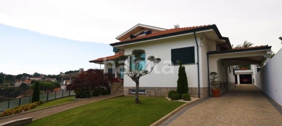 4 bedrooms Villa in Gondomar, Portugal No. 59313 8