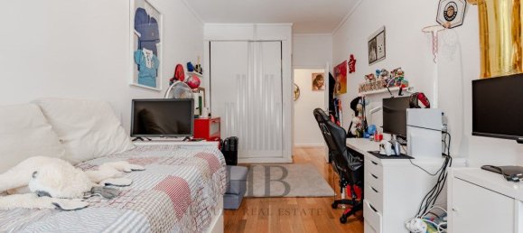 5 bedrooms Apartment in Lisbon, Portugal No. 303009 4