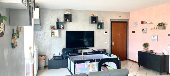 3-salle Appartement à Pontenure, Italy No. 263245 4