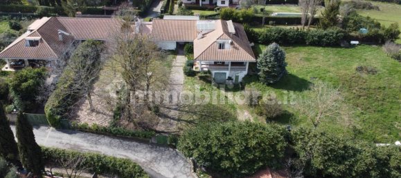 3 bedrooms Villa in Formello, Italy No. 150990 17