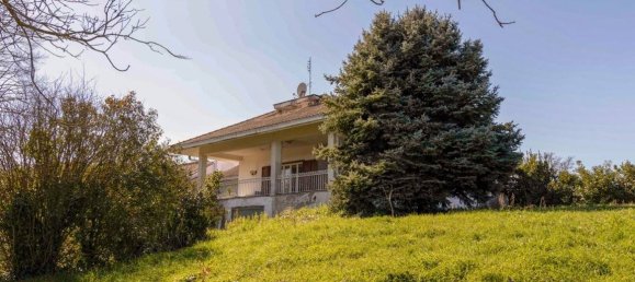 3 bedrooms Villa in Formello, Italy No. 150990 3