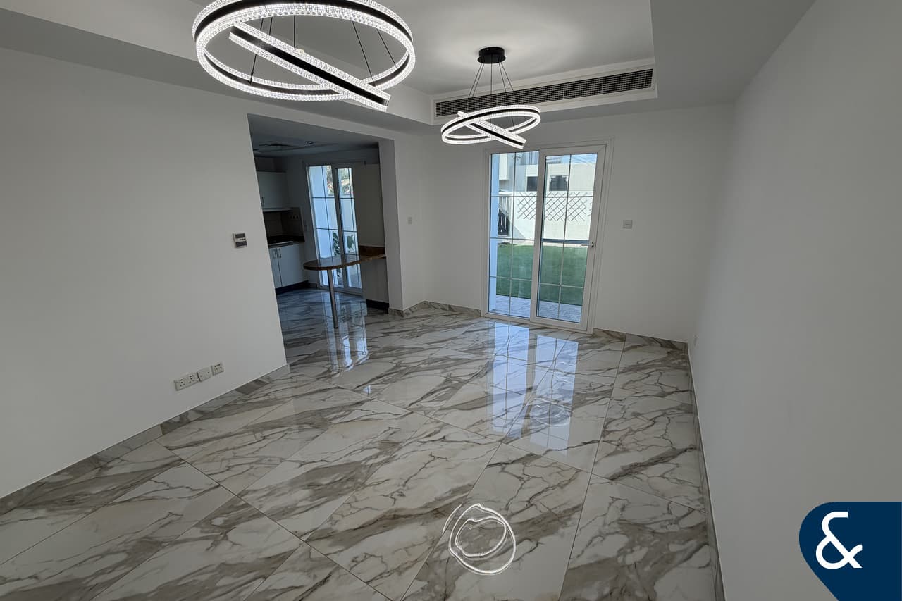 Villa T2 em Arabian Ranches, UAE N.º 113543