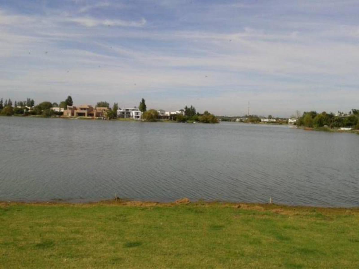 5 chambres Maison à Tigre, Argentina No. 16186