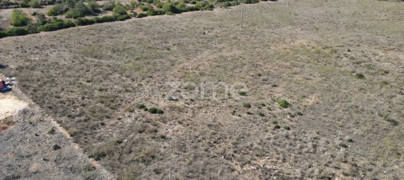 68640m² Land in Albufeira, Portugal No. 44804 2
