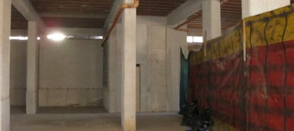 4 bedrooms Apartment in Altopascio, Italy No. 45231 5