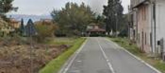 4 bedrooms Apartment in Altopascio, Italy No. 45231 2