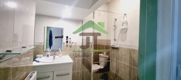 4 bedrooms House in Chateaudun, France No. 39959 10