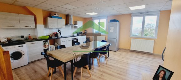 4 bedrooms House in Chateaudun, France No. 39959 14