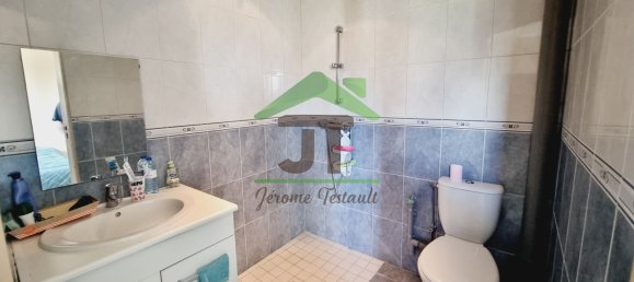 4 bedrooms House in Chateaudun, France No. 39959 7