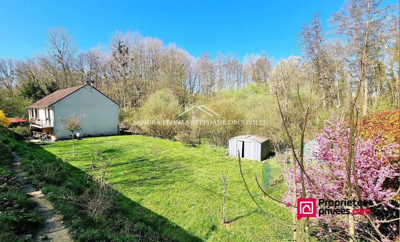 Casa de 4 dormitorios en Jouy, France No. 217439