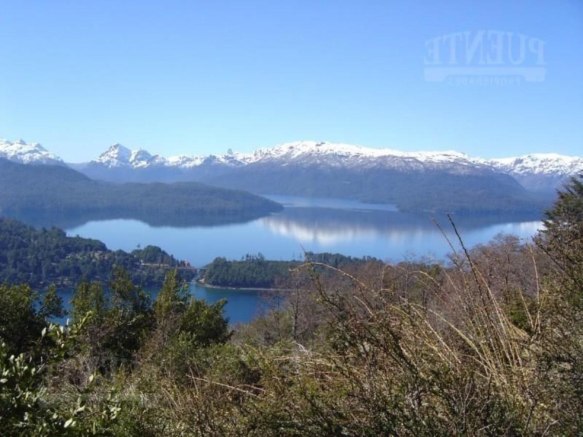 Terrain à Neuquen, Argentina No. 35253