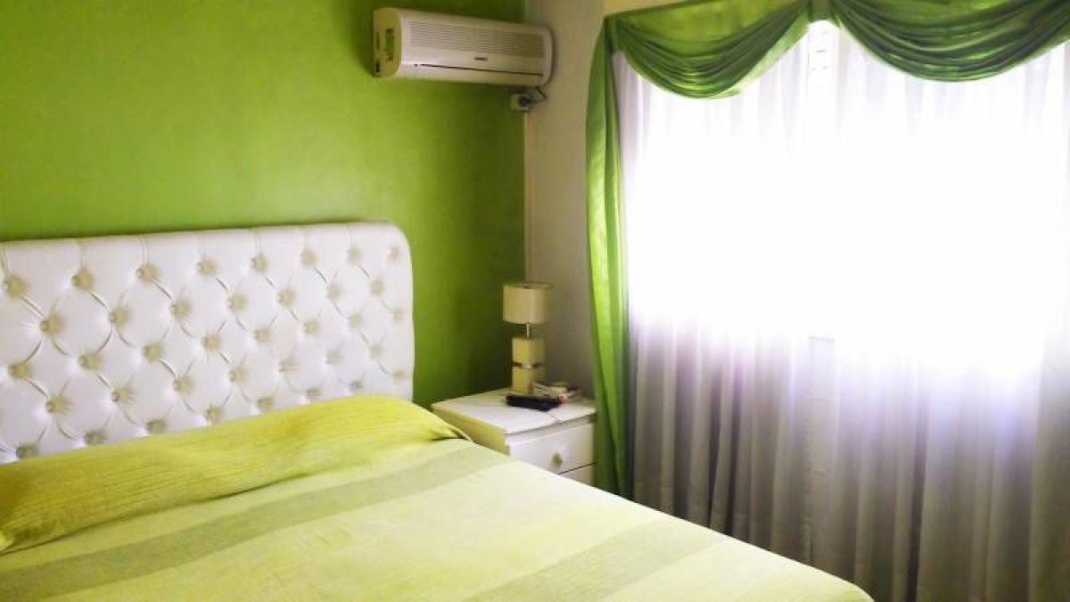 2 bedrooms Apartment in Lanus, Argentina No. 55967