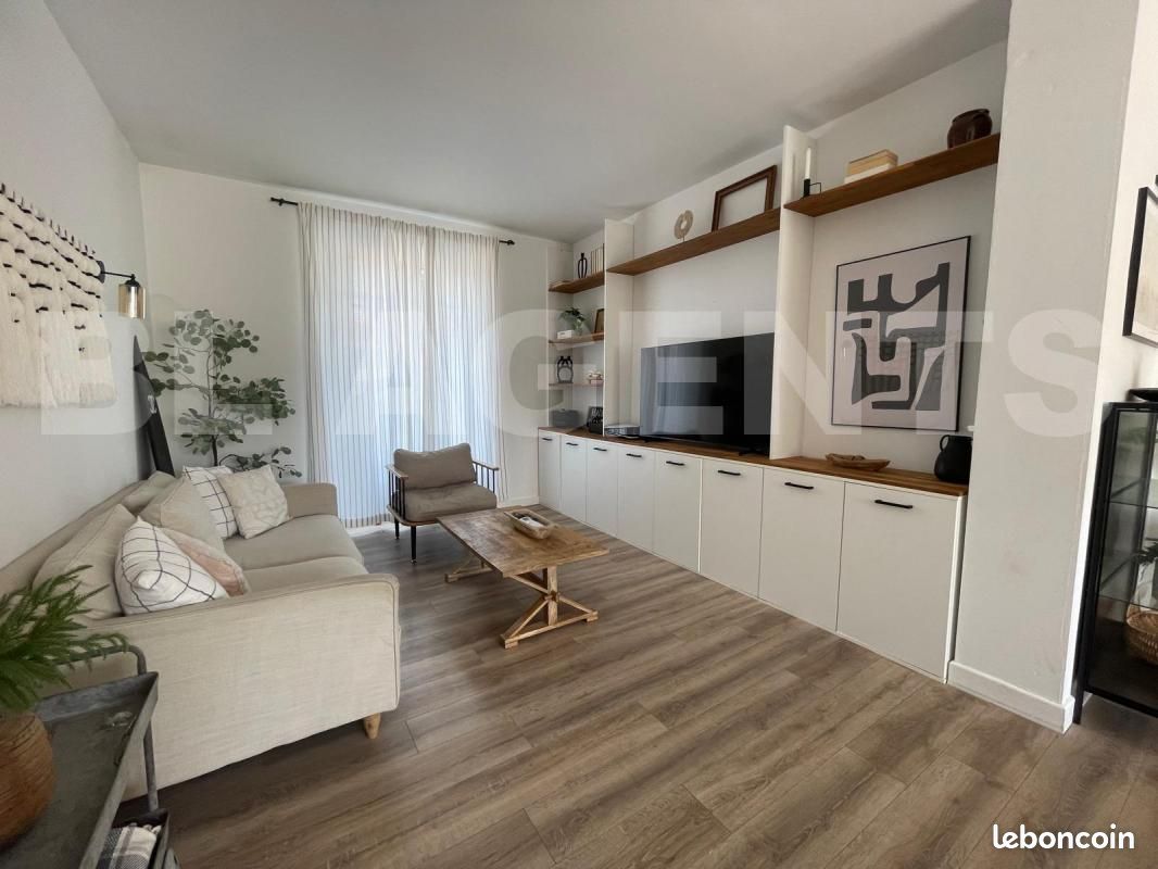 5 bedrooms Villa in Tarn, France No. 338710