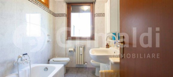 3 bedrooms Apartment in Bellinzago Lombardo, Italy No. 323003 21