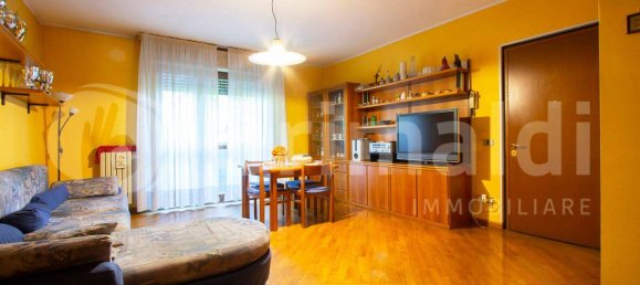 3 bedrooms Apartment in Bellinzago Lombardo, Italy No. 323003 3