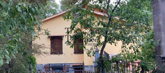 11 rooms Apartment in Sesto Fiorentino, Italy No. 378505 10