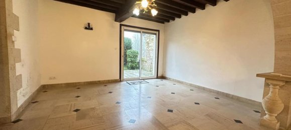 4 bedrooms House in Bievres, France No. 44442 6