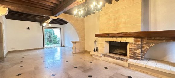 4 bedrooms House in Bievres, France No. 44442 4