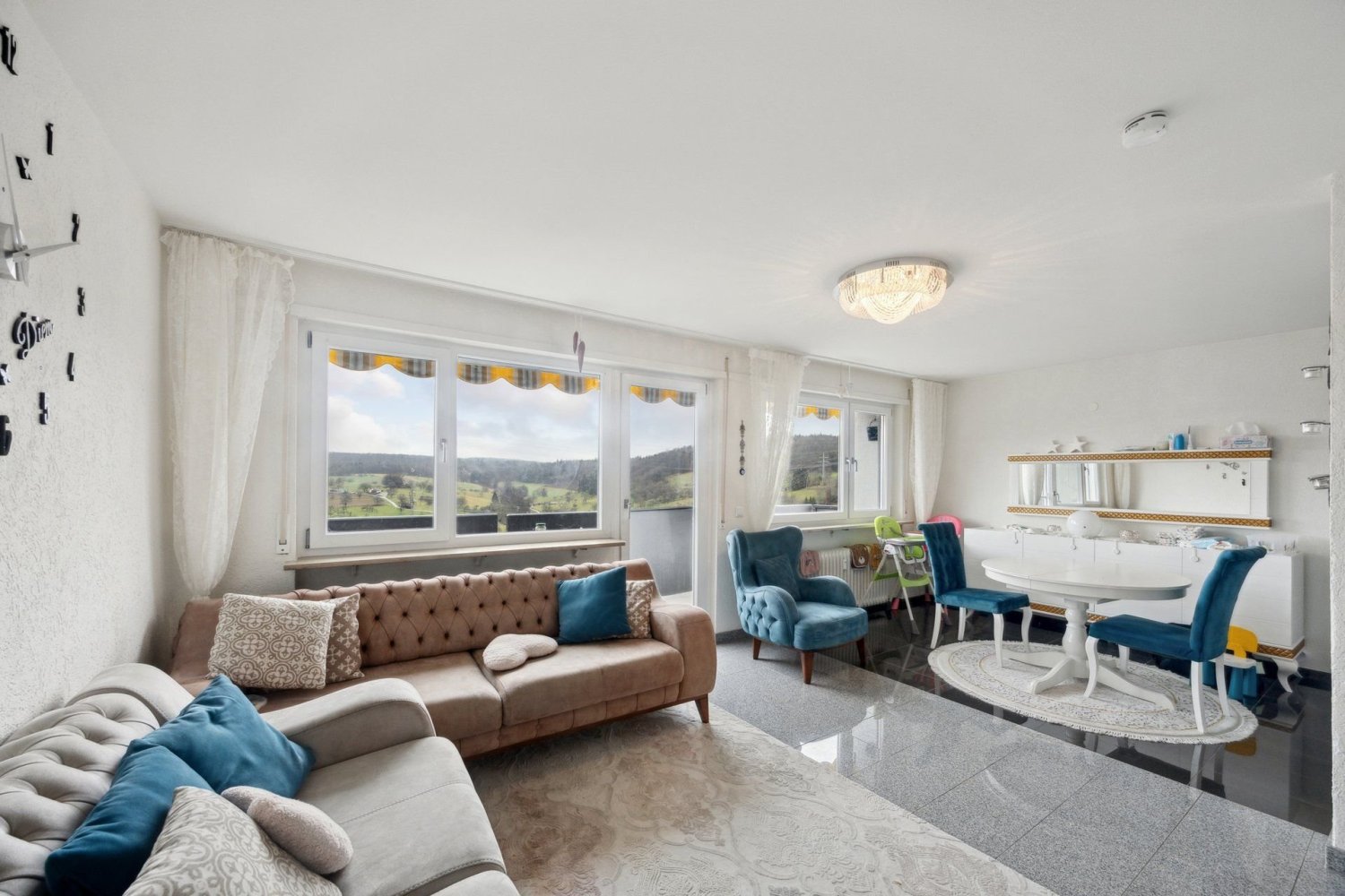 Apartamento de 3 dormitorios en Lorrach, Germany No. 42681