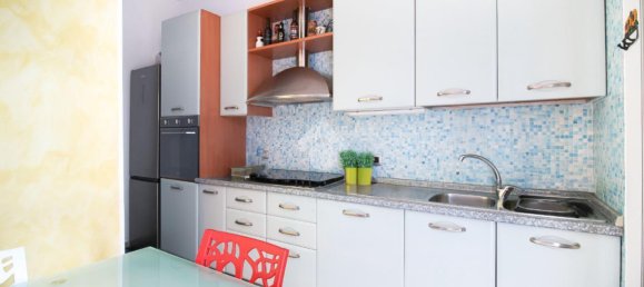 3 rooms Apartment in Porto Sant'Elpidio, Italy No. 3097 5