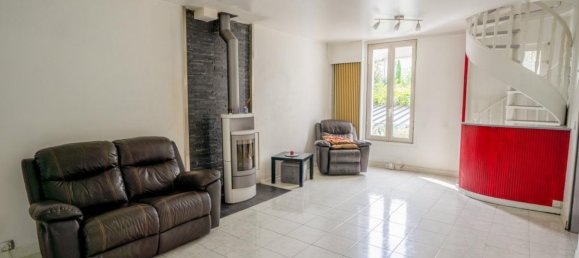 4 bedrooms House in Antony, France No. 151078 2