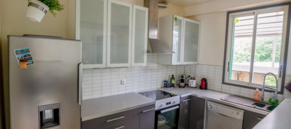 4 bedrooms House in Antony, France No. 151078 3