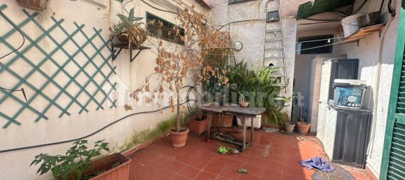 2 bedrooms Apartment in Naples, Italy No. 273466 17